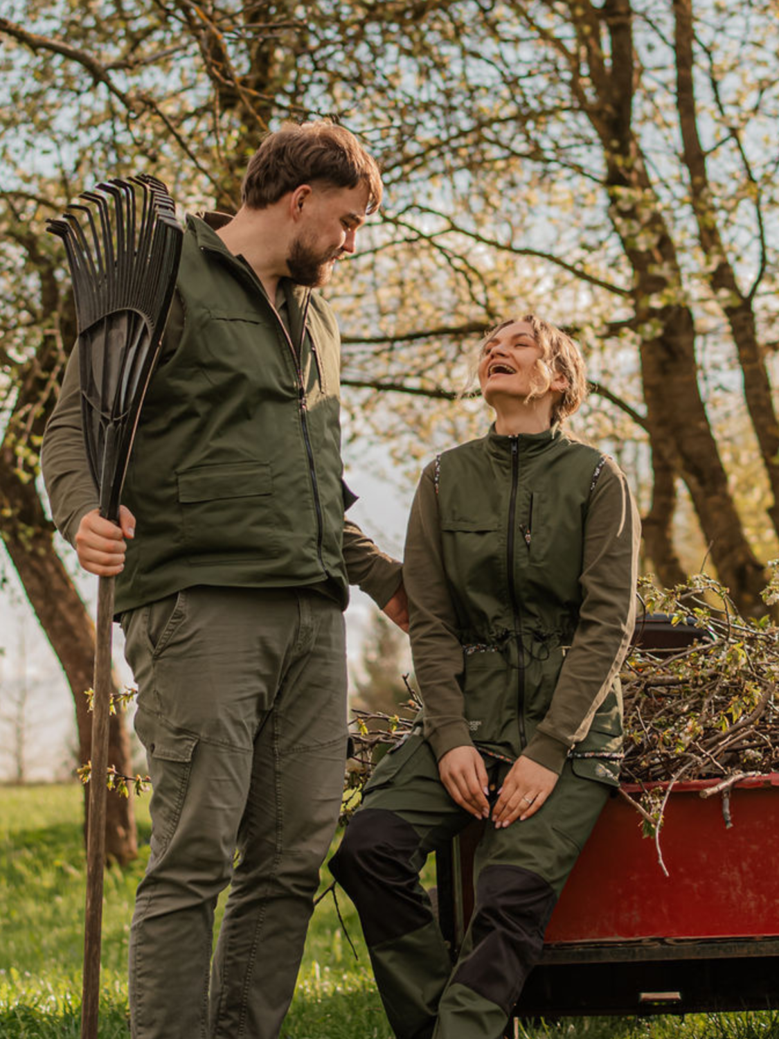 Komplektas "Šeimyna" (vyriška ir moteriška liemenės)